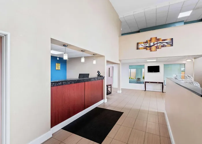 Western Airport Hotel Moline