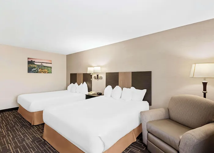 Western Airport 3* Moline