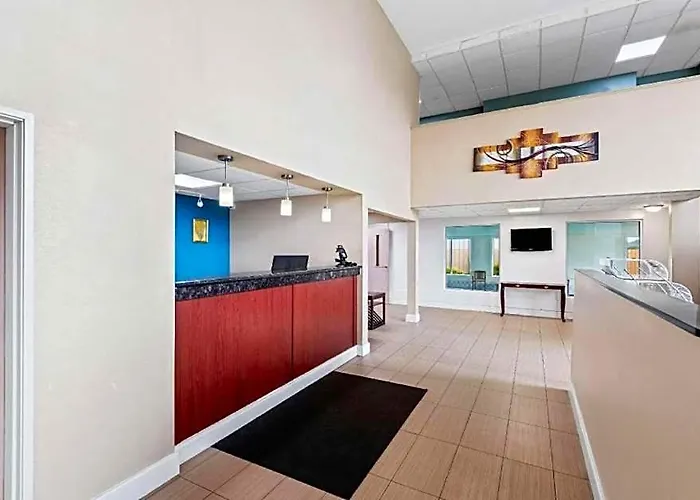 Western Airport 3* Moline