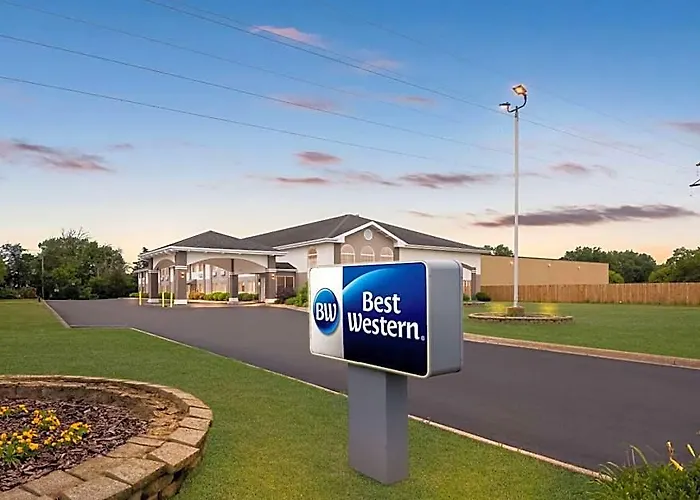 Hotel Western Airport 3*