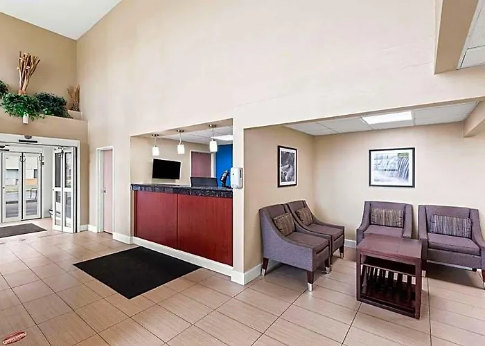Western Airport Hotel 3*