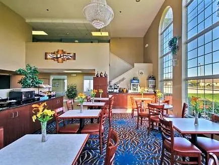 Western Airport 3* Moline