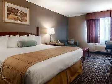 Western Airport 3* Moline